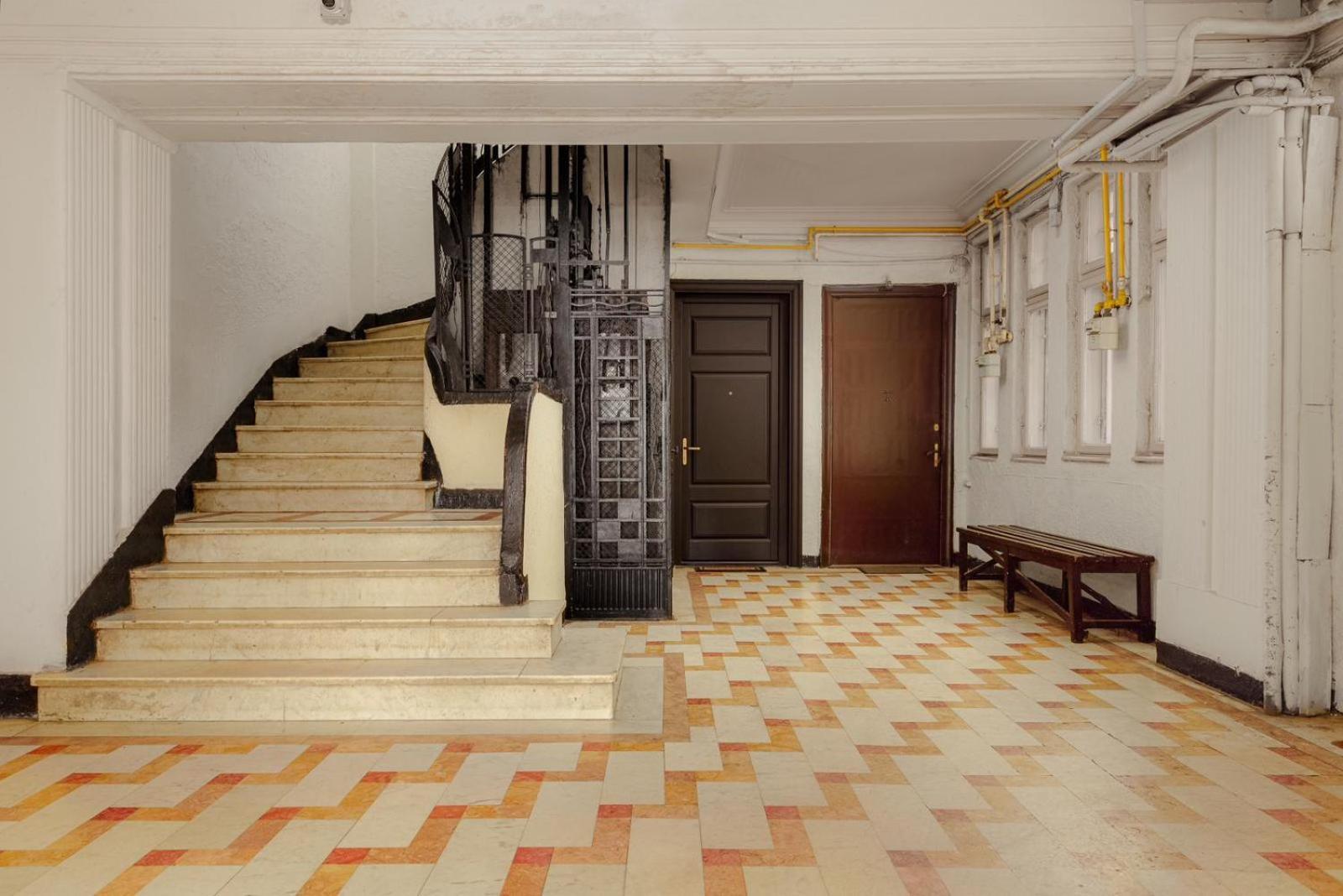 Heart Of Downtown 3 Rooms Apartment Self Check In Букурещ Екстериор снимка