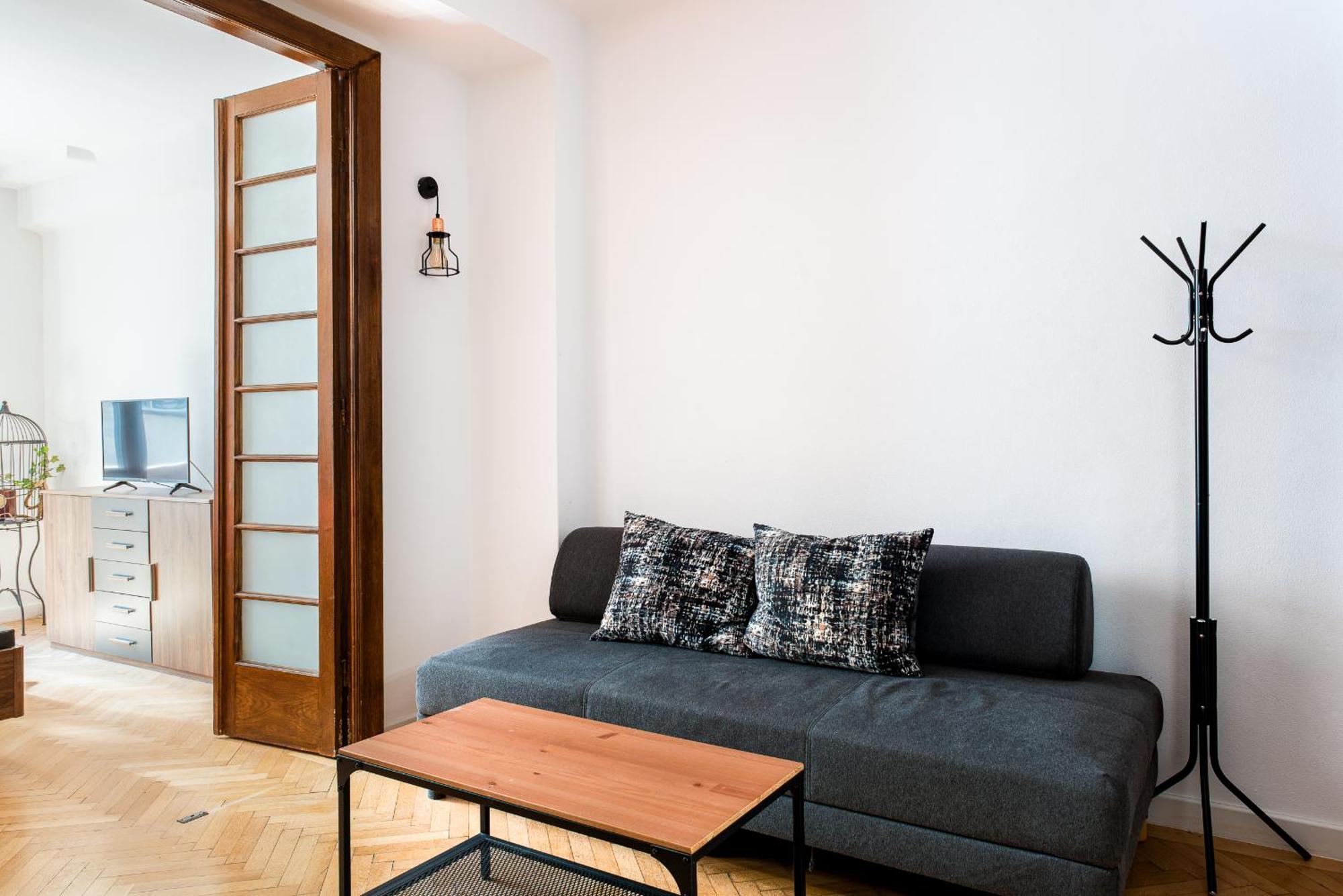 Heart Of Downtown 3 Rooms Apartment Self Check In Букурещ Екстериор снимка