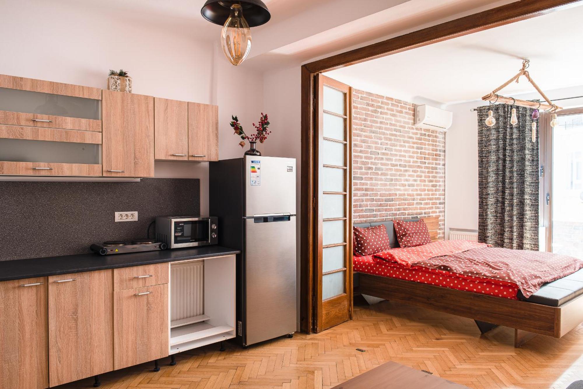 Heart Of Downtown 3 Rooms Apartment Self Check In Букурещ Екстериор снимка