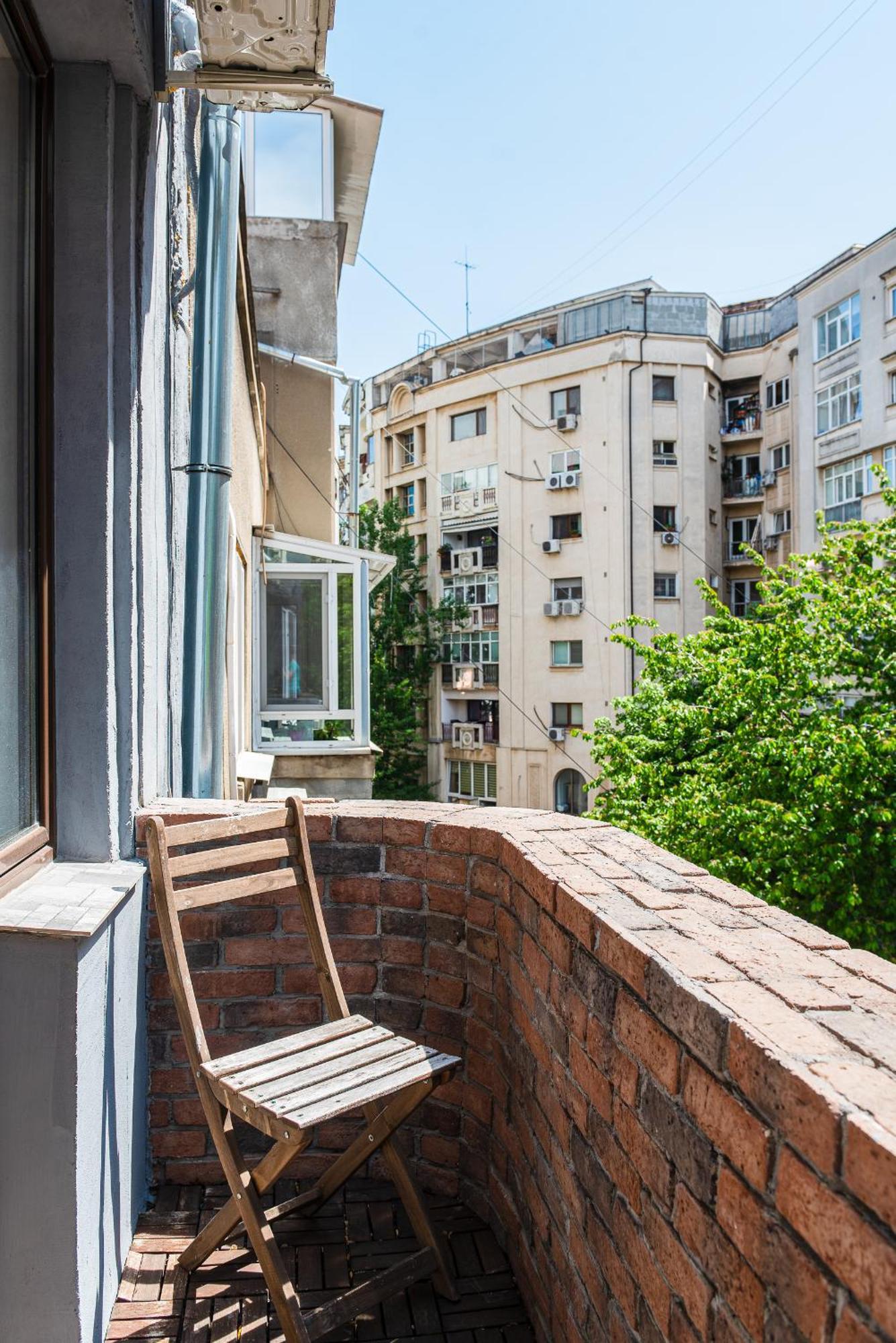 Heart Of Downtown 3 Rooms Apartment Self Check In Букурещ Екстериор снимка